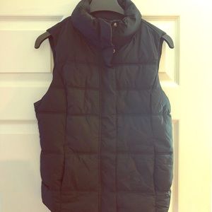 Gap Women’s Warmest Quilted Vest